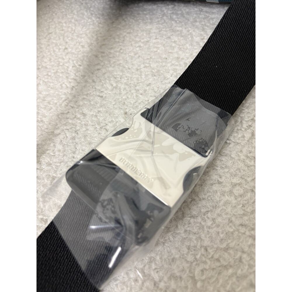 Burberry Checked Print Bum Bag - Picture 4 of 8